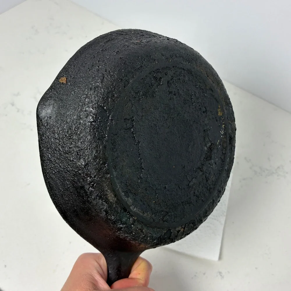 Unbranded vintage cast